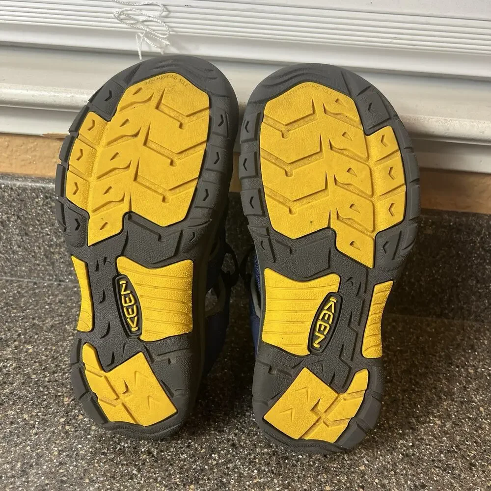 Keen Newport H2 Sandals Kids Size 4 Summer Comfort Outdoor Navy Blue Waterproof